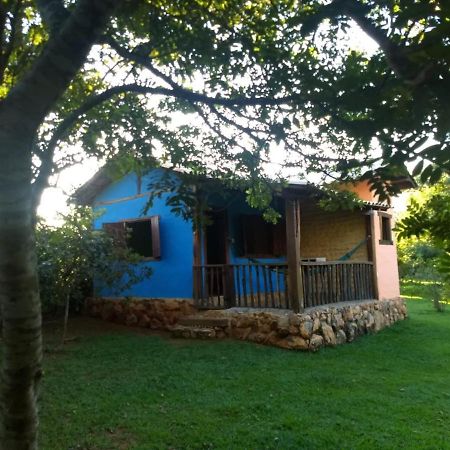 جوبوتيكاتوباس Pousada Chales Do Retiro - Serra Do Cipo Mg المظهر الخارجي الصورة
